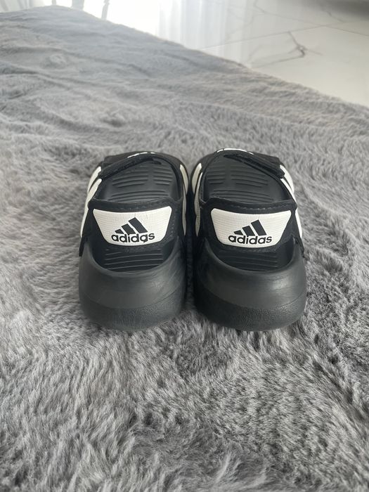 Босоніжки adidas 27