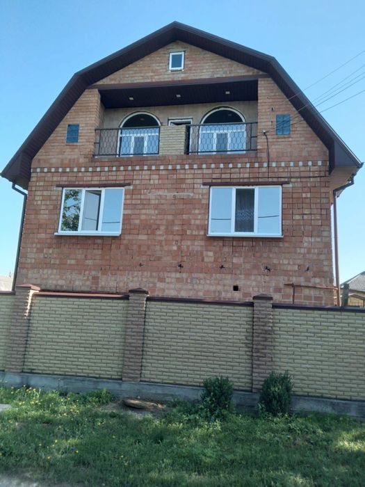 Оренда будинку лівий берег .