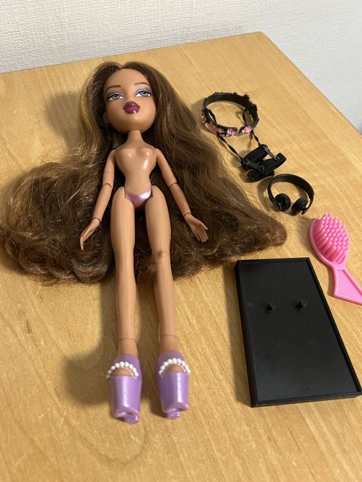 Кукла Bratz с аксессуарами