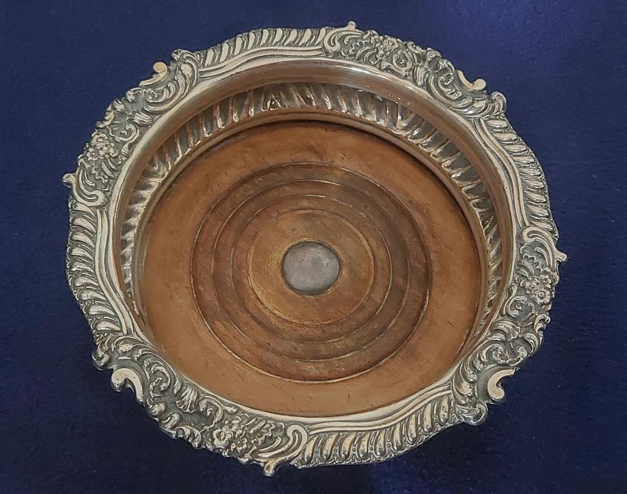 Base de garrafas casquinha