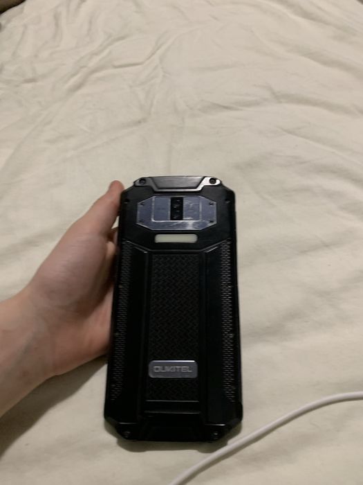 Хер знает что за телефон