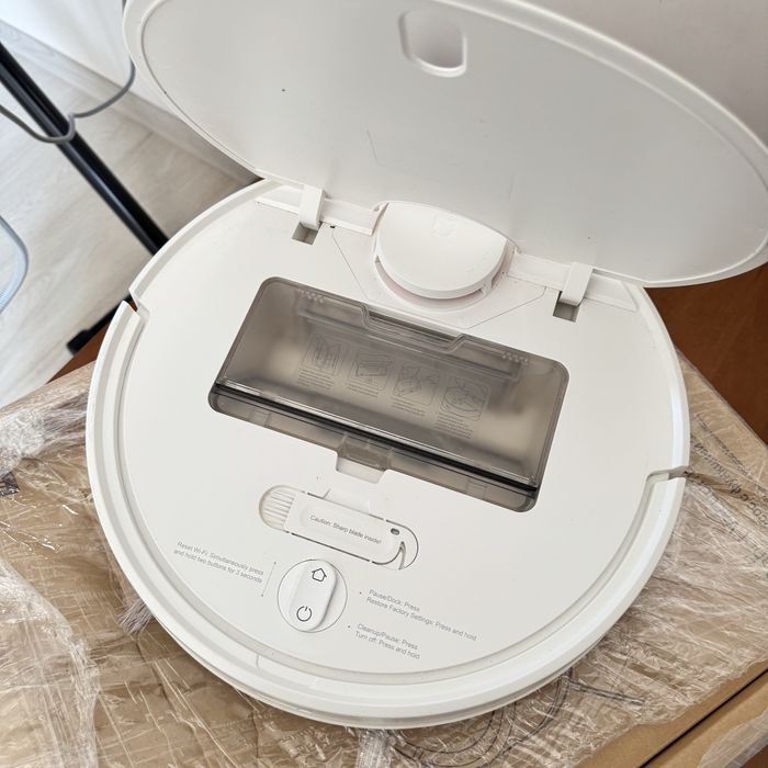 Моющий Робот пылесос Mi robot vacuum mopP