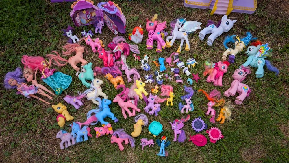 Ogromny zestaw kucyki pony trzy zamki