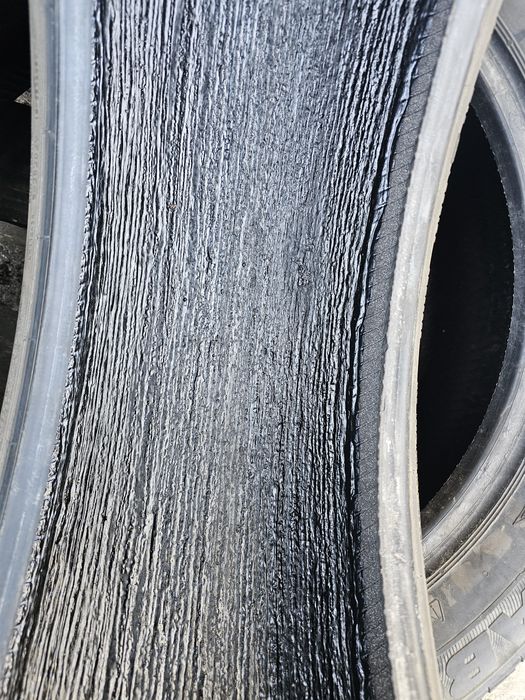 215/50 R19 93T Continental Allseasoncont