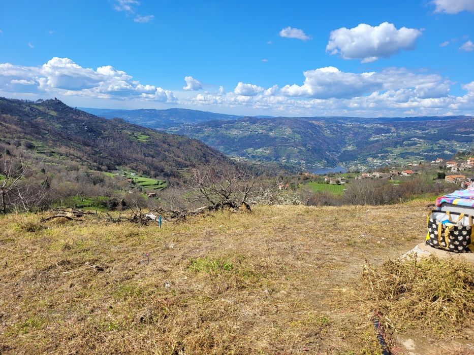 Terreno DOURO projeto aprovado+licença construção- vistas RIO!