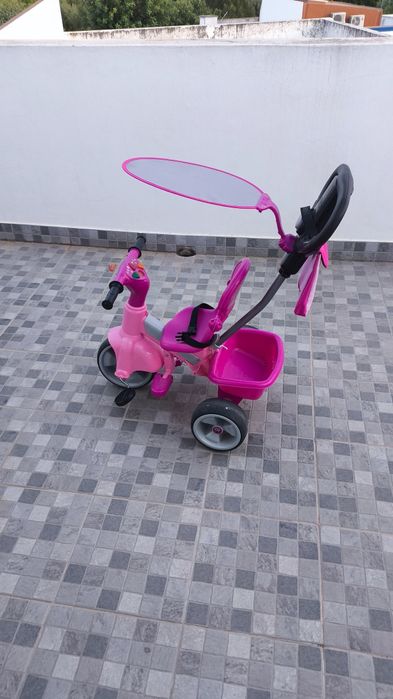 Triciclo para criança