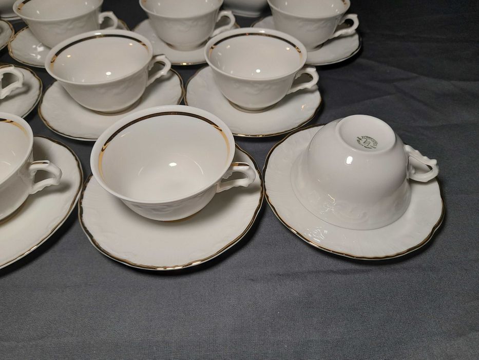 Serviço de café Vista Alegre antigo-- Serviço Mouzinho