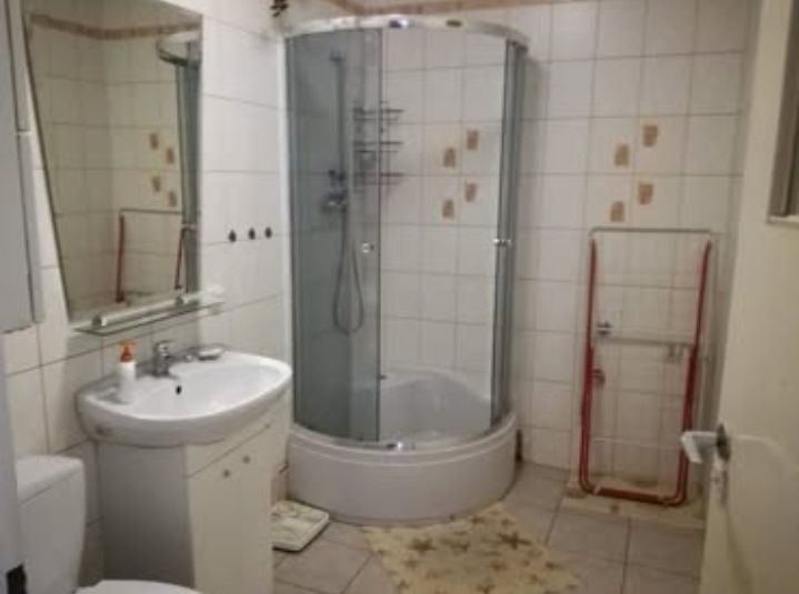 Wynajmę  dom 90m^2 z ogródkiem