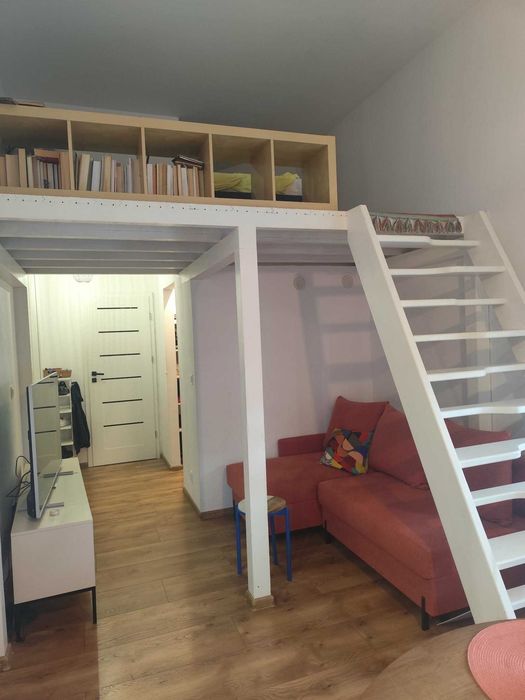 Dwupokojowe, wysoki standard, 50+7 m antresoli, balkon, dla pary, singla, Różanka