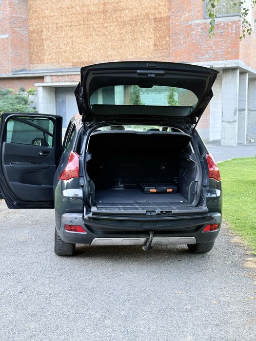 Продам пежо 3008 Peugeot