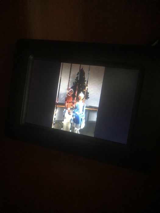 Электронная фоторамка под флешку