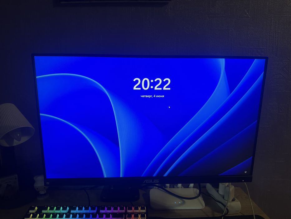 Продам asus tuf Gaming VG249Q 24” 144Hz і кранштейн під два монітора