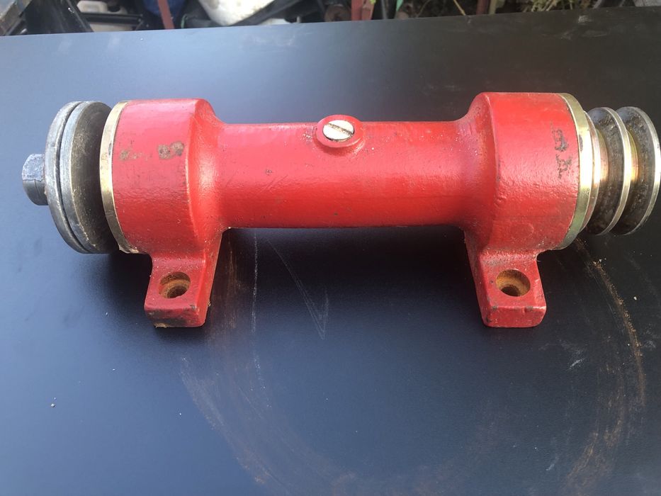 Wałek w tulei 280/30 do piły