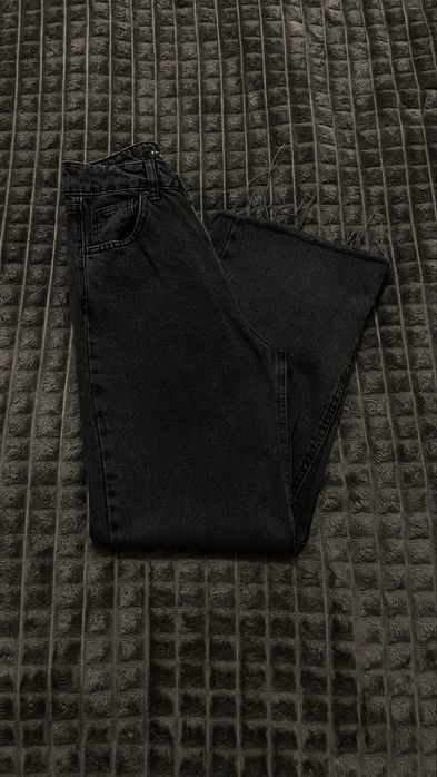 Джинси жіночі сірого кольору