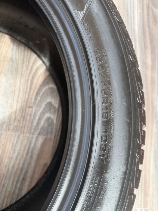 Шини Goodyear 255/45/R18