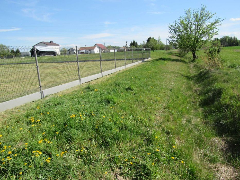 *Działka budowlana w KOBYLANCE nr 1400/4 - 25 ar*