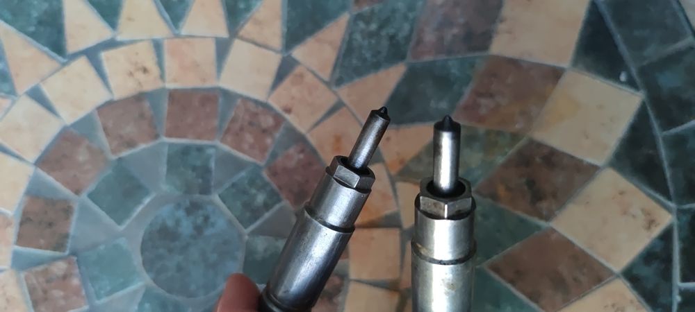 2 форсунки на мотор D4D 2,2 дизель