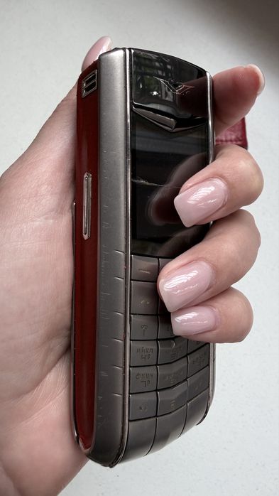 Vertu Ascent Red Leader / телефон і фірмовий чохол
