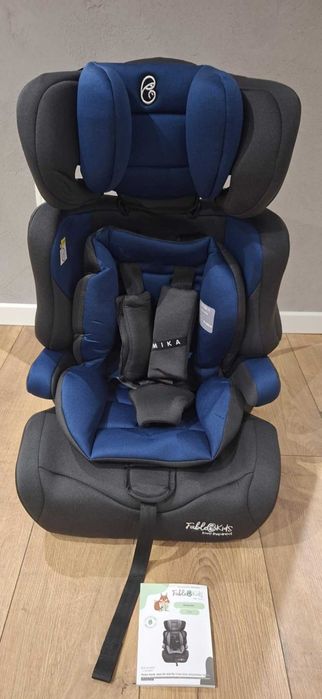 Fotelik samochodowy 1-2-3   9-36kg Arebos rozne kolory