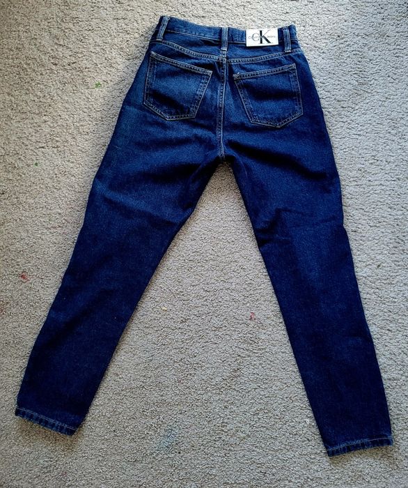 Calvin Klein mom jeans 26 XS/S