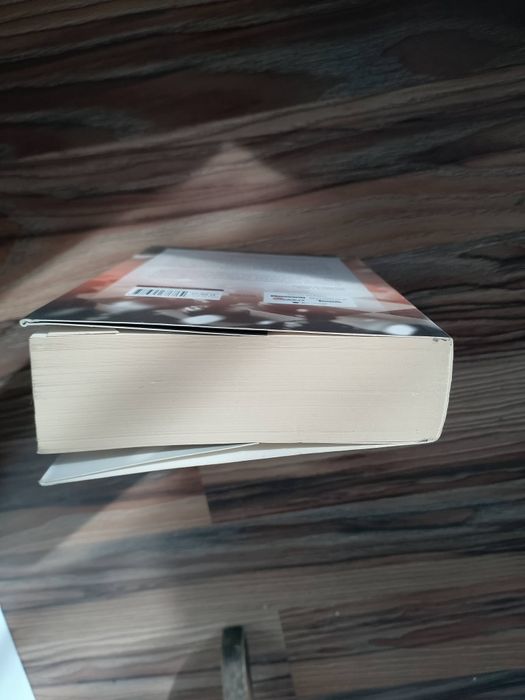 Powieść Projekt Królowa