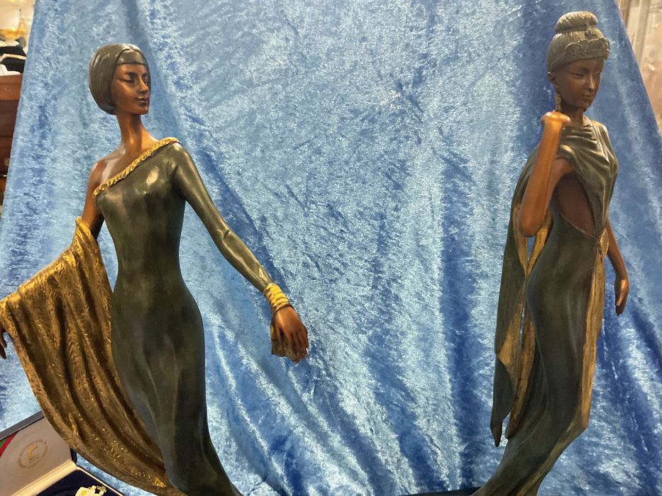 Escultura em bronze  37x39 cm   Anúncios abaixo