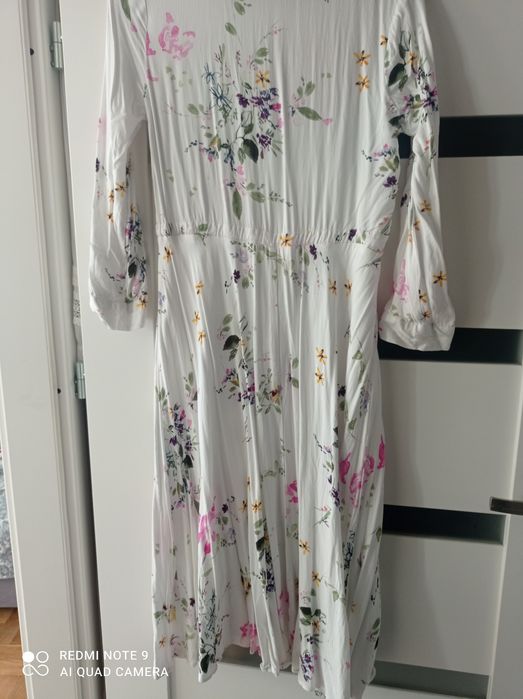 Sukienka 36, S Mohito, wiskoza