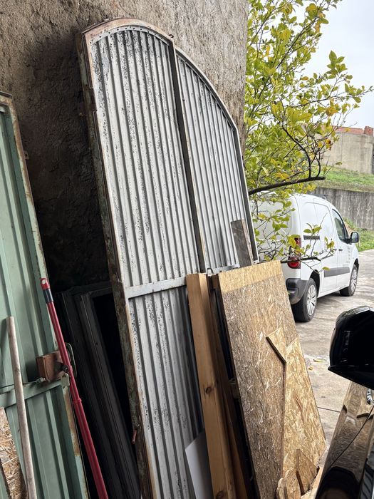 Portão de abrir 2 folhas