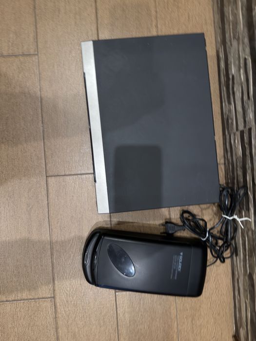 Leitor/Gravador e rebobinador de video cassetes
