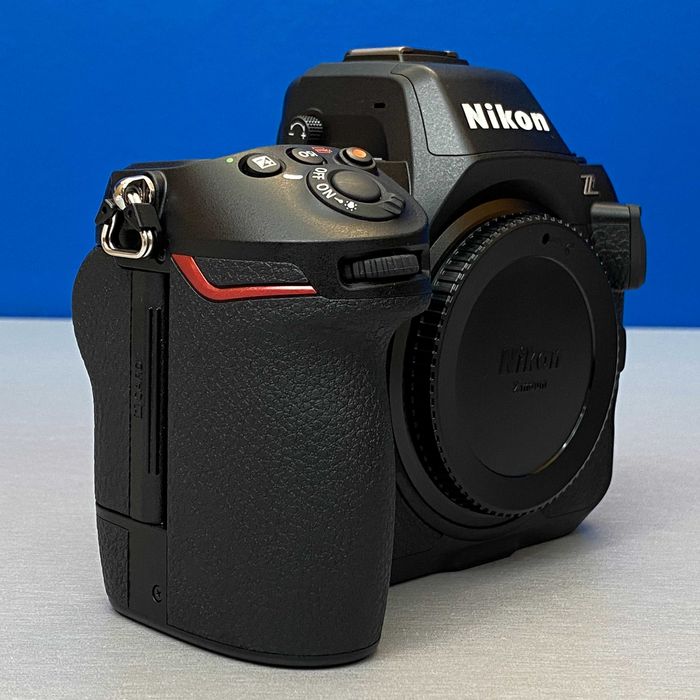Nikon Z8 (Corpo) - 45.7MP | NOVA