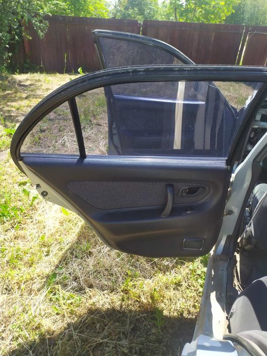 Запчастини мітсубісі галант 1993 року