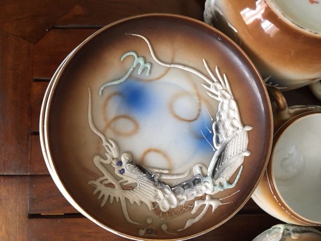 Serviço de café japonês pintado à mão