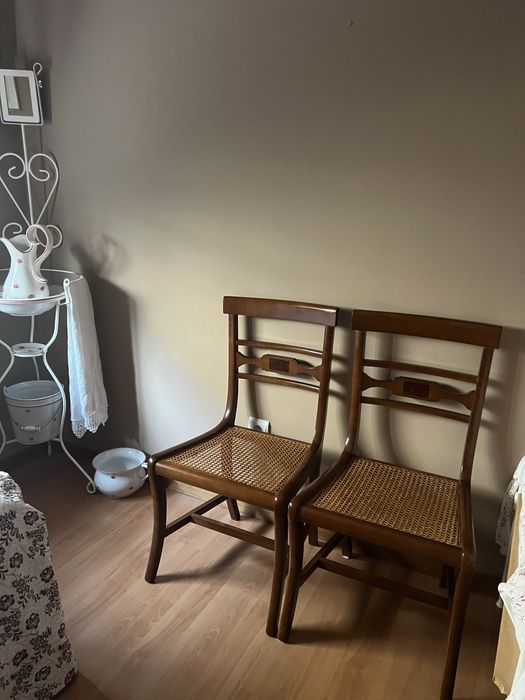 Cadeiras para venda em conjunto ou separado