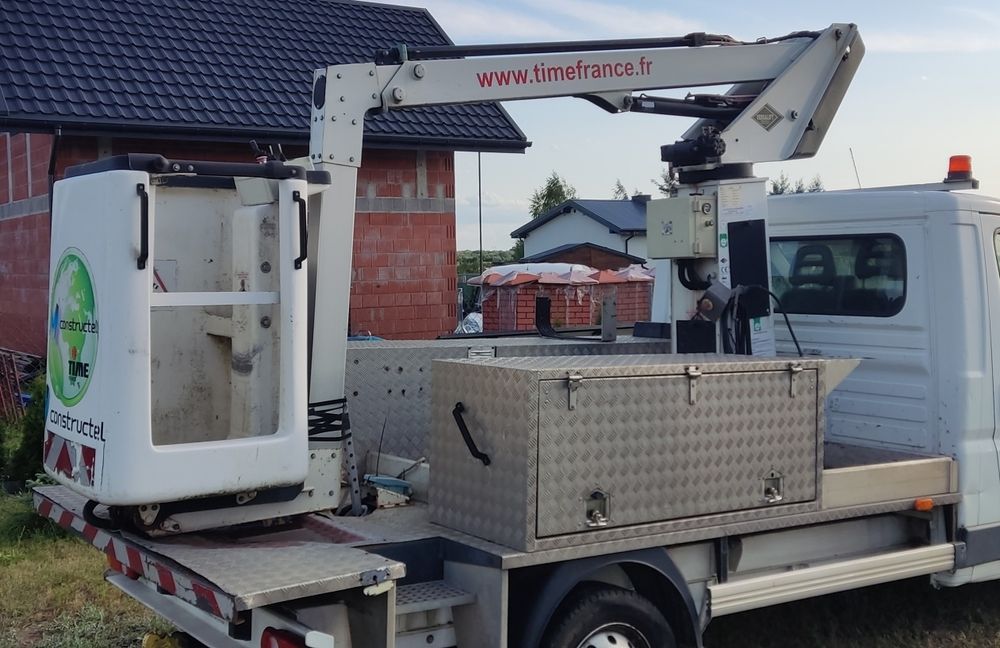 Podnośnik koszowy - kpl. zabudowa