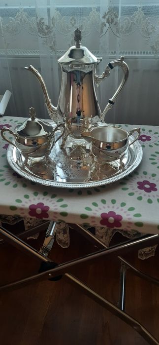 Вінтажний посеребренньй сервіз