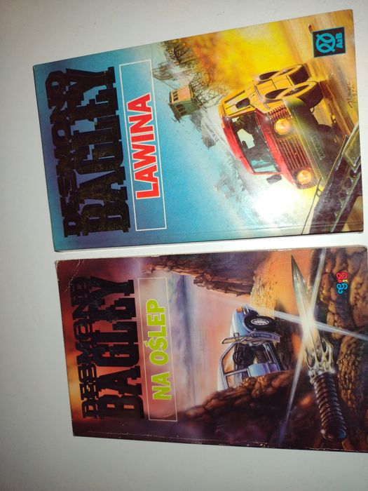 Książki Desmond Bagley ,, Lawina" i ,, Na oślep"