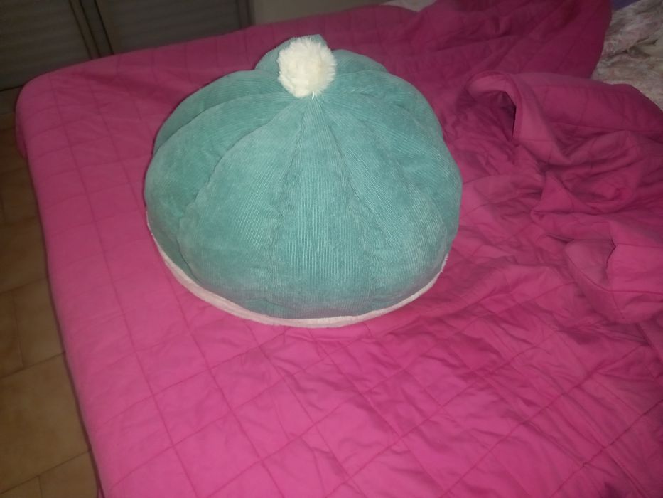 Cama para gato ou cão de porte pequeno