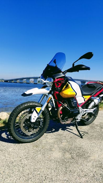 Moto Guzzi V85 TT