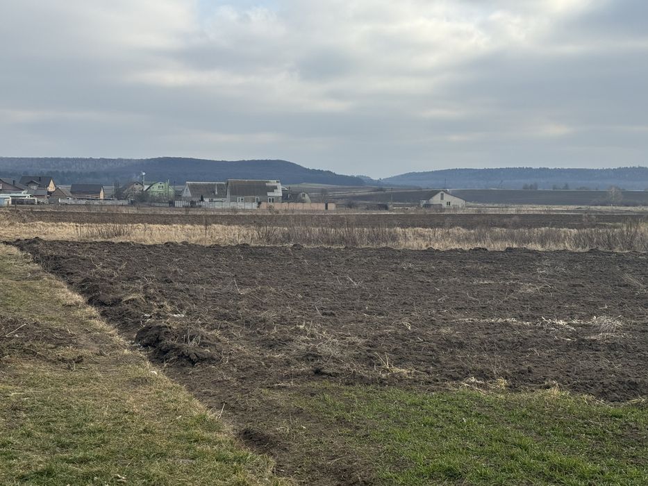 Продам рівну ділянку 16 сот під забудову