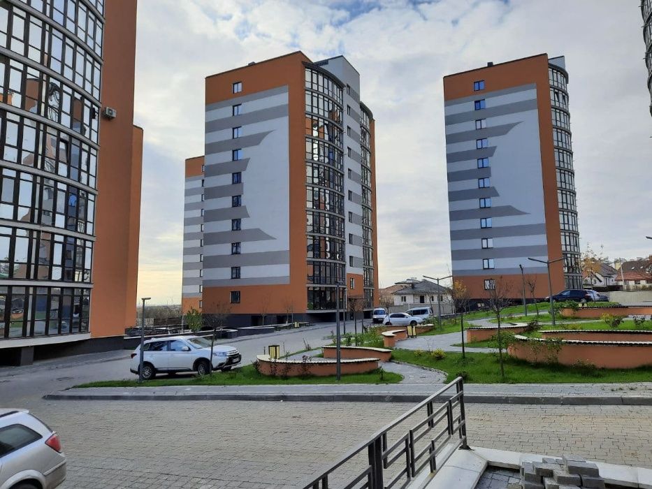 ОРЕНДА комер. прим.площею від 80м.кв. (містечко "Соборне").