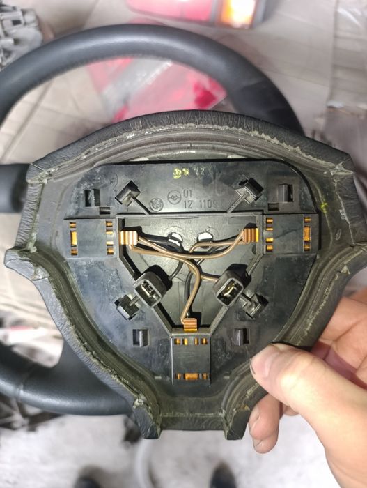 Руль M - Tech 2 BMW E28 E30 E32 E34 Е36 Оригинал