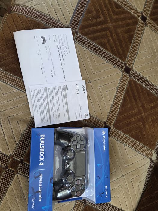 Джойстик для PlayStation 4