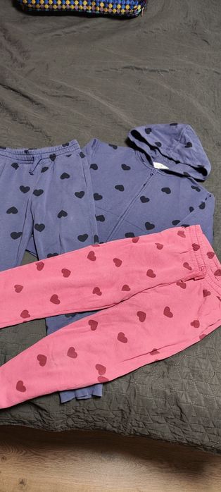Костюм ,H&M 140 2штанців