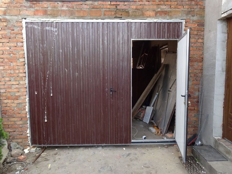 Brama garażowa uchylna BRAMY do muru PRODUCENT dostawa i montaż