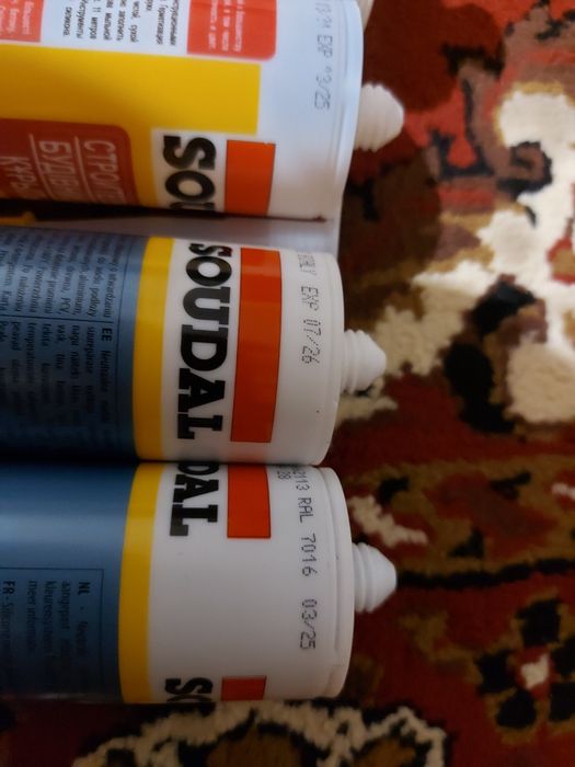 Продам силикон герметик