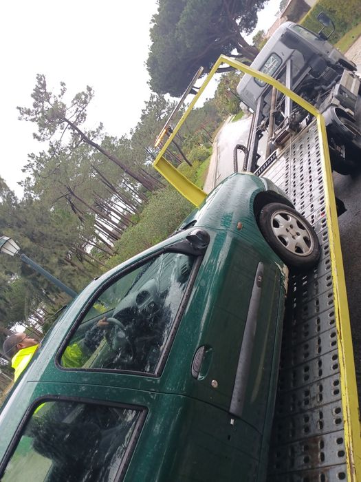 Renault Clio para peças