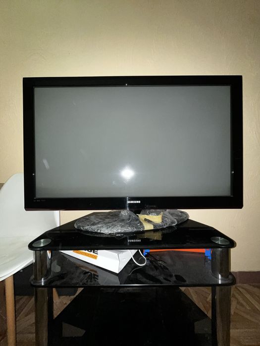 Телевізор Samsung 50 дюймів