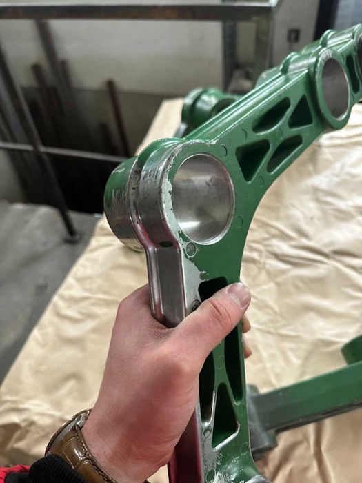 Ричаги (важелі) соломотряса John Deere  сайлентблоки з ГАРАНТІЄЮ