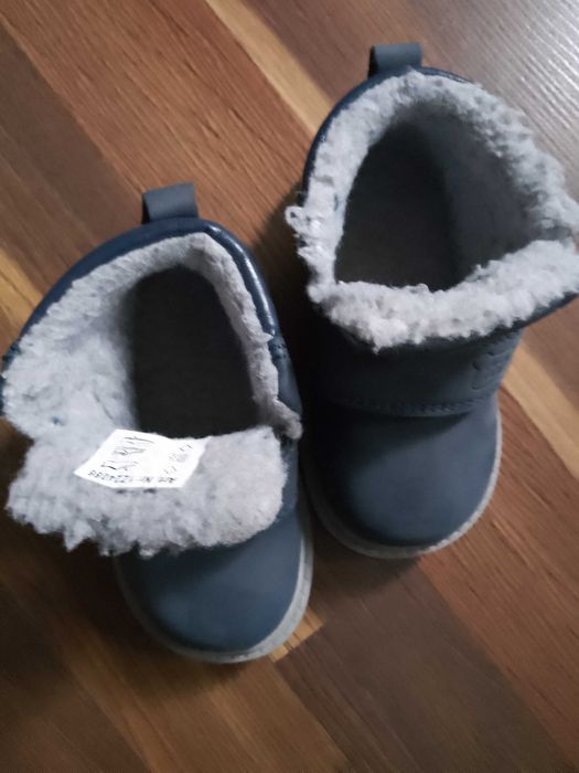 Dziecięce trzewiki ocieplane r. 21