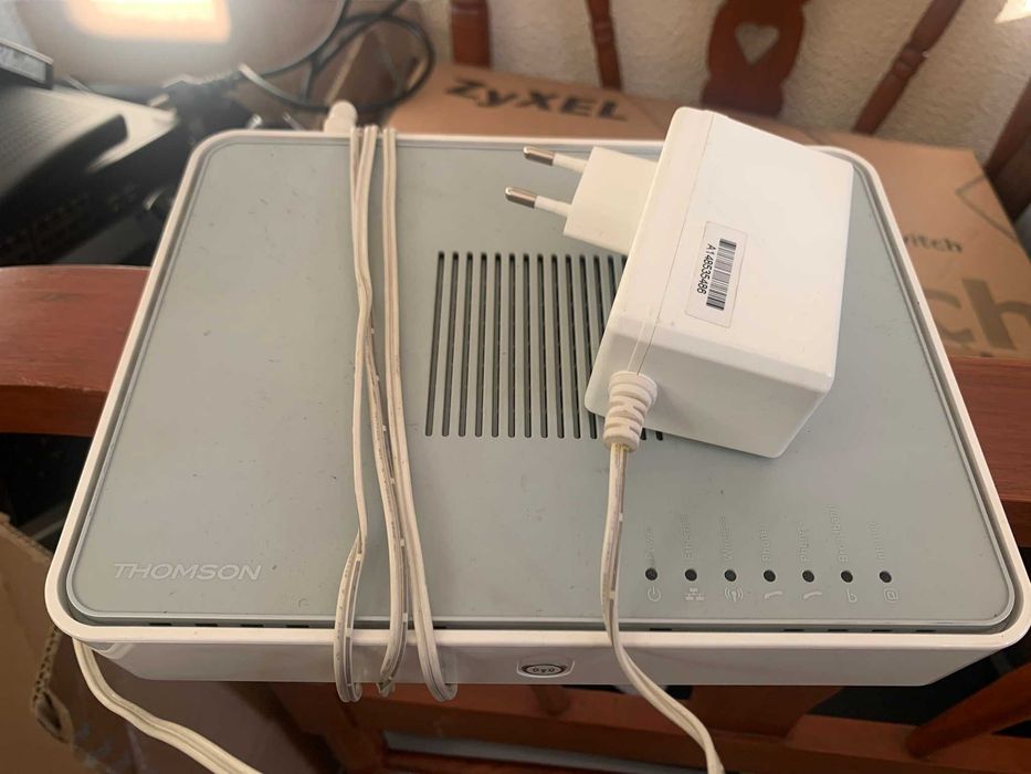 Router Thomson TG784